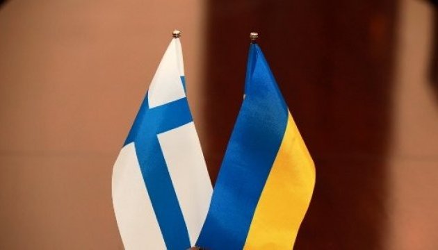 Главы МИД Украины и Финляндии обсудили противодействие гибридным угрозам