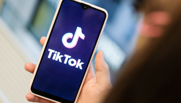 США «заморозили» ограничения на работу TikTok