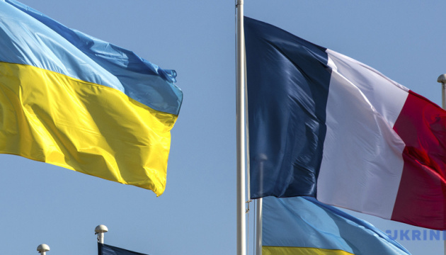 В Париже принял к сведению введение Украиной санкций против французских депутатов