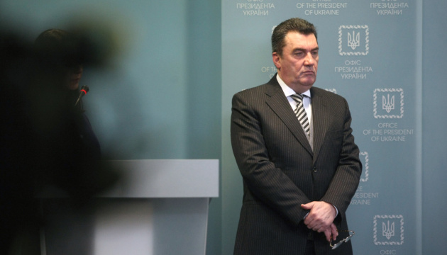 Данилов заявил, что КСУ целенаправленно расшатывает государственность