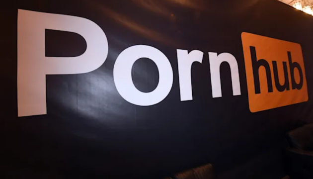 Несовершеннолетние и насилие над животными: Pornhub удалил более 653 тысячи видео
