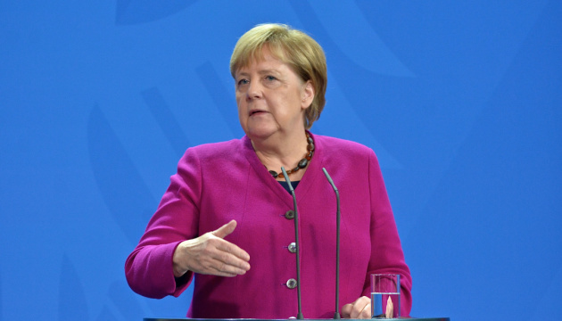 Германия и США проводят единую политику в отношении Украины - Меркель