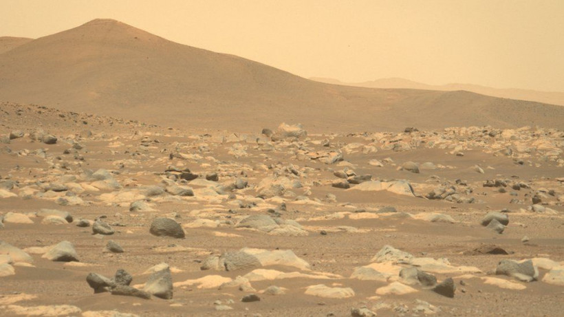 Марсоход NASA провел на Красной планете первые 100 дней