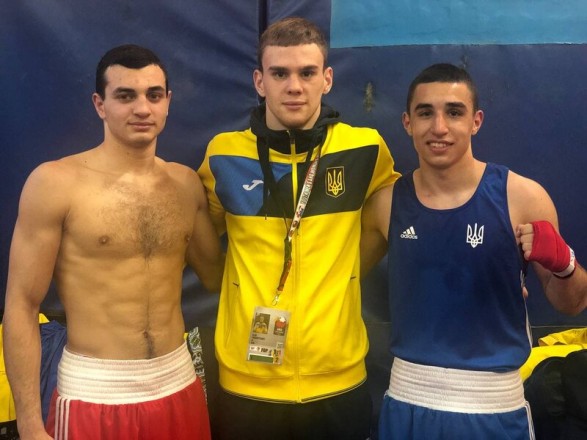 Четыре украинца пробились в финал молодежного чемпионата мира по боксу