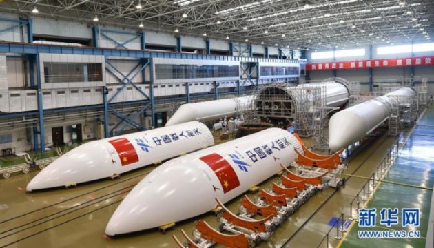 В Китае испытали сверхмощный ракетный двигатель