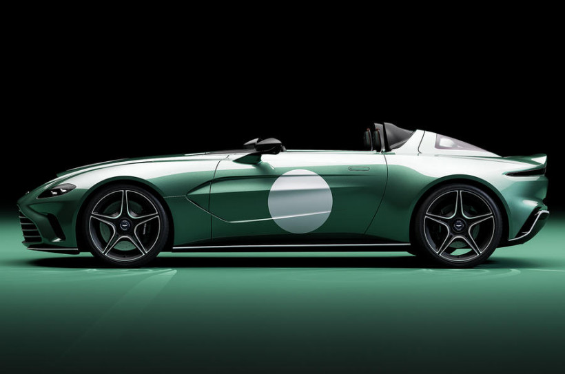 Aston Martin представил эксклюзивную версию спорткара