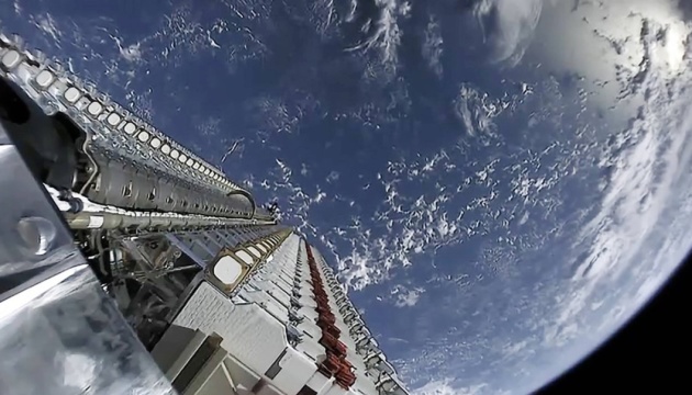 SpaceX из-за непогоды отложила запуск 60 спутников