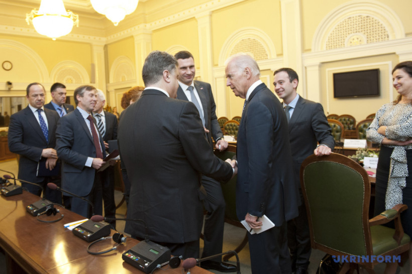 Джо Байден и «старая гвардия» украинской политики. Фотоальбом