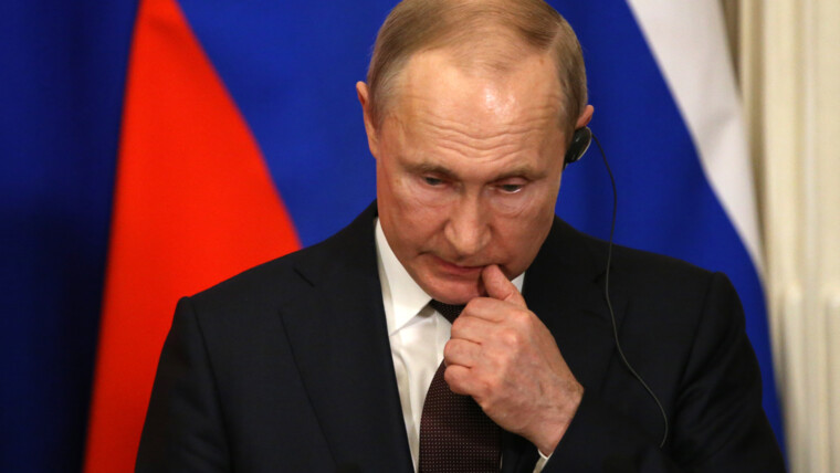 	Искусственный интеллект задал Путину неожиданный вопрос (видео)