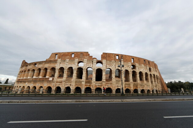 	В Италии начался локдаун: фоторепортаж из опустевшего Рима