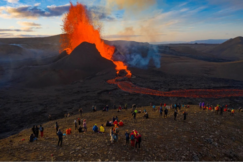 В Ісландії прокинувся вулкан Фаградальсф'ядль (фото)