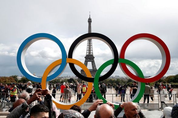 Мэр Парижа выступила против российских спортсменов на Олимпиаде-2024, "пока идет война"