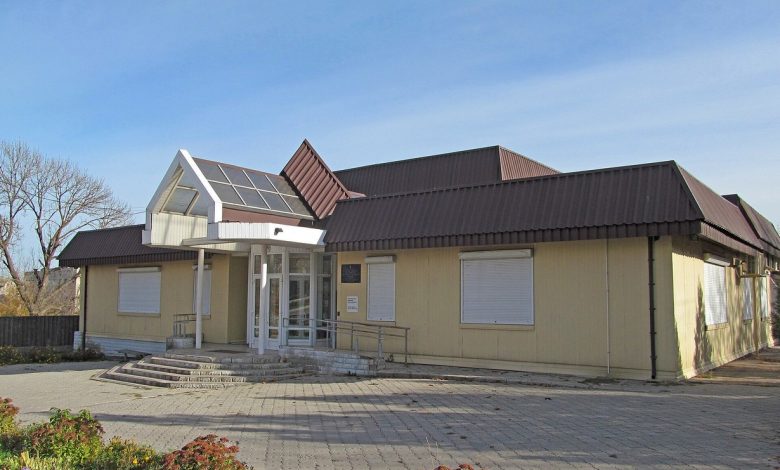 Будівля центру зайнятості в Балаклії на Харківщині