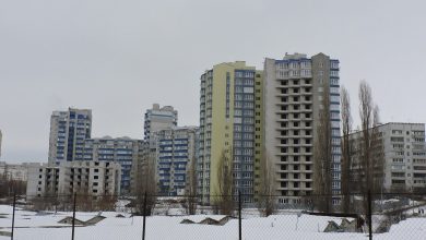 Житлові будинки на вулиці Джерельній у Харкові