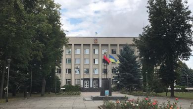 Будівля Конотопської міської ради, архівне фото