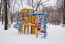 Зимовий двір у Харкові