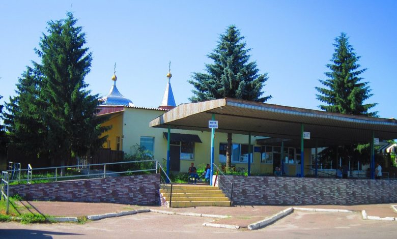 Автостанція у Великому Бурлуці