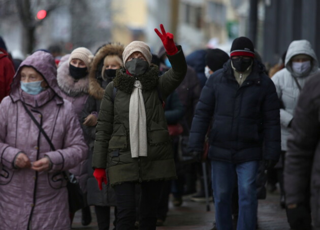 	"Сынок, не бей меня": в Минске прошел марш пенсионеров