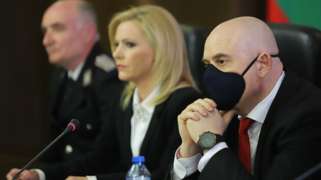  Новый шпионский скандал в Болгарии: агенты России проникли в Минобороны и разведку