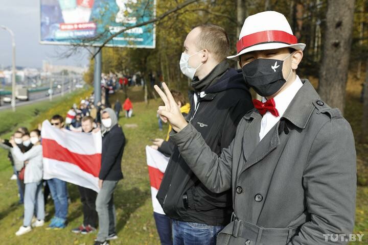 	Народ маршировал, ОМОН избивал: как прошел первый день стачки в Беларуси (фото и видео)