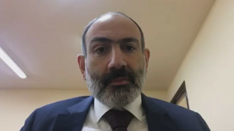 	Политический кризис в Армении: 17 партий потребовали отставки Пашиняна из-за Карабаха
