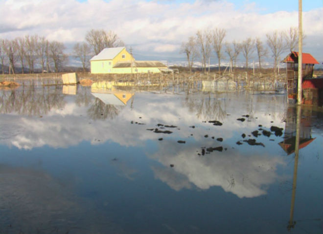 Жителей Украины предупреждают о повышении уровня рек
