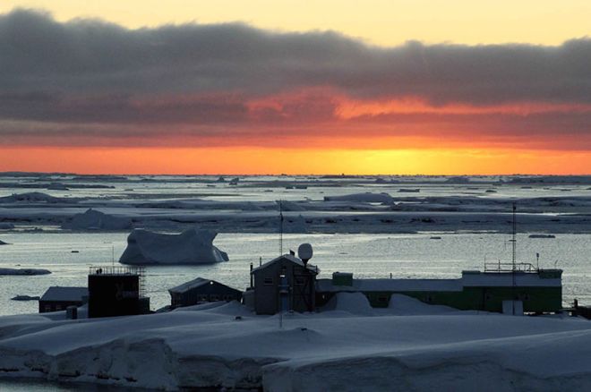 Ученые предупреждают о последствиях роста озоновой дыры в Антарктике в 2020 году